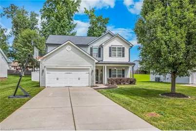 823 Leach Avenue, Thomasville, NC 27360 - Photo 1