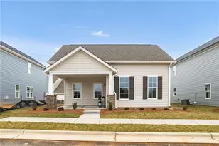 1716 Creekline Dr, Kernersville, NC 27284 - Photo 1