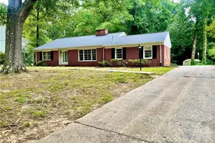 1820 Edgewood Ave, Burlington, NC 27215 - Photo 1