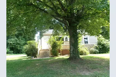 2406 Waverly Court, High Point, NC 27262 - Photo 1