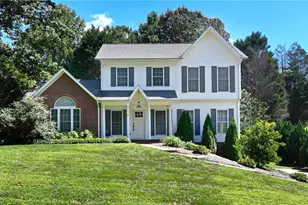 806 Stonebridge Dr, Wilkesboro, NC 28697 - Photo 1