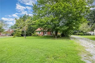 2310 Richardson Dr, Reidsville, NC 27320 - Photo 1