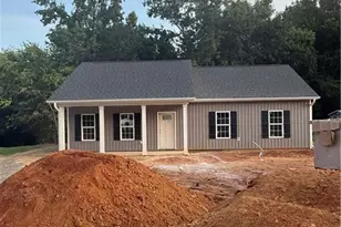 206 Creekside Dr, Mocksville, NC 27028 - Photo 1