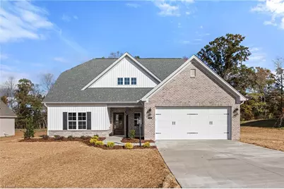 172 Enclave Drive, Clemmons, NC 27012 - Photo 1