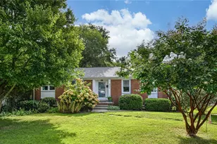 900 Honeysuckle Dr, Greensboro, NC 27408 - Photo 1