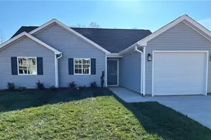 3802 Sanderston Dr, Greensboro, NC 27405 - Photo 1