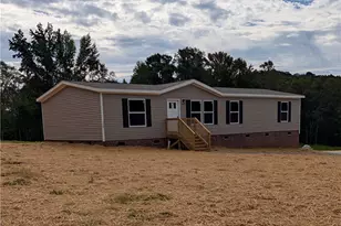 749 Iron Mountain Rd, Asheboro, NC 27205 - Photo 1