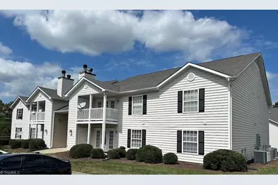 7121 Friendly Avenue #D, Greensboro, NC 27410 - Photo 1