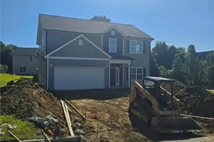 2906 York House Dr, Greensboro, NC 27407 - Photo 1