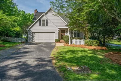 201 Saint Regis Lane, Kernersville, NC 27284 - Photo 1