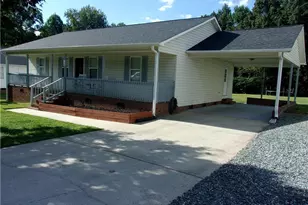 190 Rebecca Dr, Thomasville, NC 27360 - Photo 1