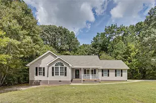 2317 Woodridge Dr, Asheboro, NC 27205 - Photo 1