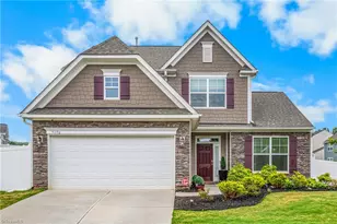 5190 Quail Forest Dr, Clemmons, NC 27012 - Photo 1