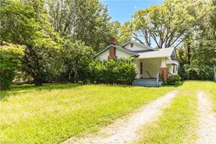 910 E Dayton Ave, High Point, NC 27262 - Photo 1
