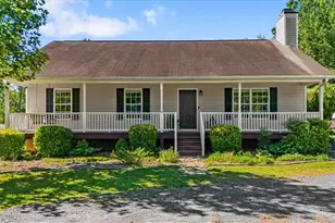 1504 Franklin Hills Ct, Randleman, NC 27317 - Photo 1