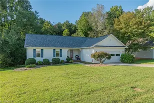 483 Colleen Dr, Thomasville, NC 27360 - Photo 1