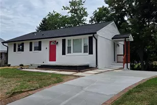 2633 N Cherry St, Winston-Salem, NC 27105 - Photo 1