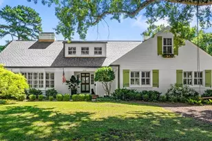 2014 Pembroke Rd, Greensboro, NC 27408 - Photo 1