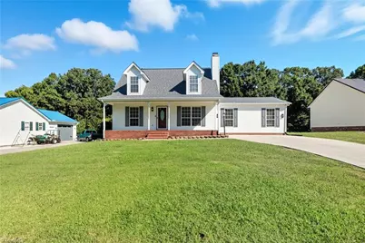 186 Rebecca Drive, Thomasville, NC 27360 - Photo 1