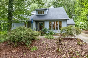 1215 Foxfire Dr, Greensboro, NC 27410 - Photo 1