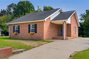 2202 Green Dr, High Point, NC 27260 - Photo 1