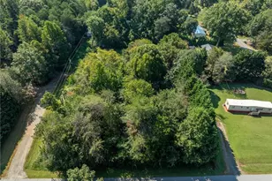 132 Driftwood Rd, Reidsville, NC 27320 - Photo 1