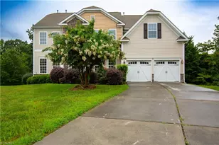 3510 Meadow Glen Ct, Clemmons, NC 27012 - Photo 1
