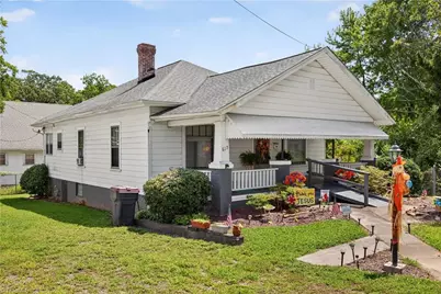 617 Lindsey Street, Reidsville, NC 27320 - Photo 1