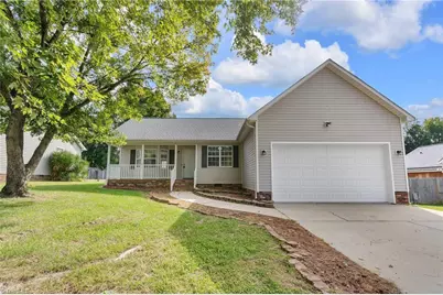 21 Oak Meadow Lane, Thomasville, NC 27360 - Photo 1