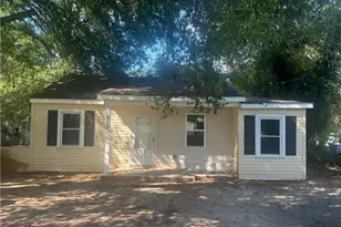 725 Ontario St, Winston-Salem, NC 27105 - Photo 1