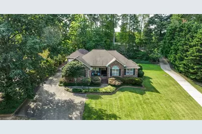 471 W Hunting Ridge Drive, Thomasville, NC 27360 - Photo 1