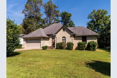 609 Rockwood Drive, Graham, NC 27253 - Photo 1