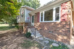 813 Robinhood Rd, Reidsville, NC 27320 - Photo 1