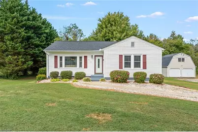 912 Alice Drive, Thomasville, NC 27360 - Photo 1