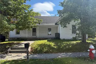 319 Main St, Thomasville, NC 27360 - Photo 1