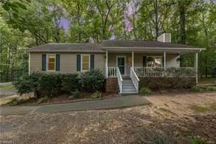 5235 Shaddowfax Dr, Kernersville, NC 27284 - Photo 1