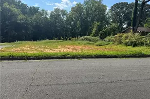 228 Longwood Dr, Winston-Salem, NC 27104 - Photo 1