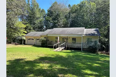 3821 View Lane, Yadkinville, NC 27055 - Photo 1