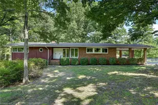 2203 Belmont Dr, Reidsville, NC 27320 - Photo 1