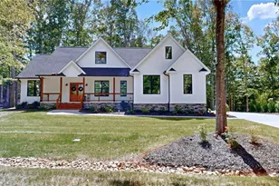 121 Lake Dr 6, Lexington, NC 27295 - Photo 1