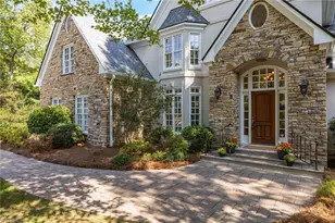 8 Hillwind Ct, Greensboro, NC 27408 - Photo 1