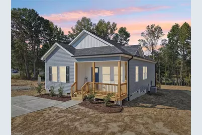 137 W Old Glencoe Road, Burlington, NC 27217 - Photo 1