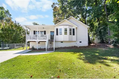 4 Oak Ridge Drive, Thomasville, NC 27360 - Photo 1