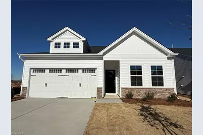 172 Candytuft Court, Lexington, NC 27295 - Photo 1