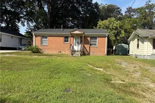 215 Marshall St, Greensboro, NC 27401 - Photo 1