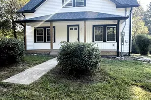 341 Lincoln Heights Rd, Wilkesboro, NC 28697 - Photo 1