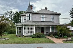 110 W Church St, Mocksville, NC 27028 - Photo 1