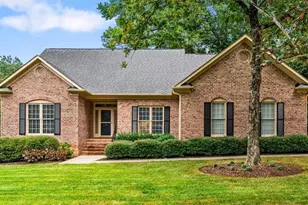 6 Roundtree Ct, Greensboro, NC 27410 - Photo 1