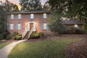 101 Byrnwood Dr, Jamestown, NC 27282 - Photo 1