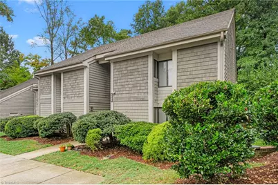 1502 Benjamin Parkway #B, Greensboro, NC 27408 - Photo 1
